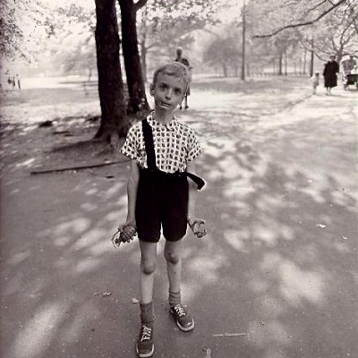 Diane Arbus, Child with a Toy Hand Grenade (1962).